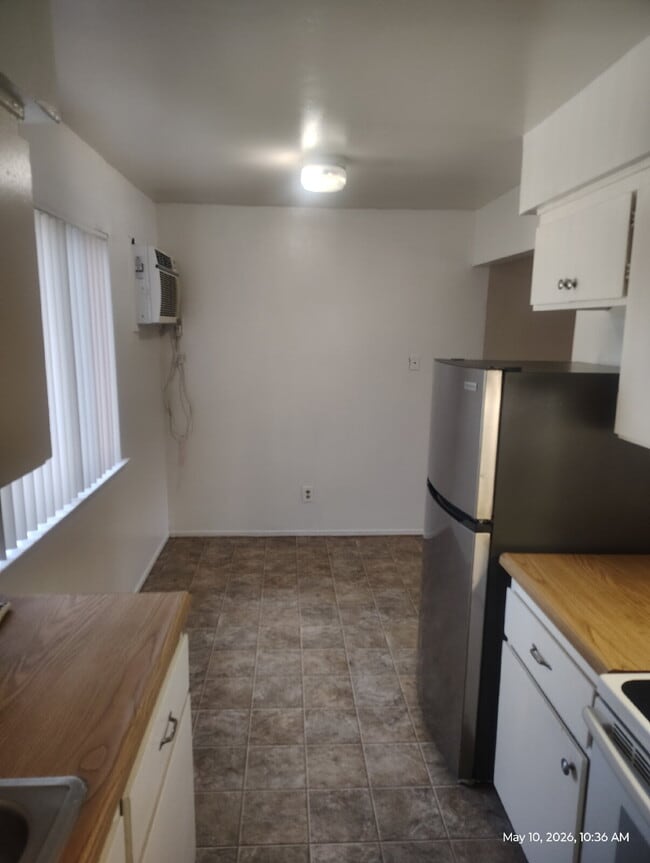 Photo - 2125 North Ave Apartment