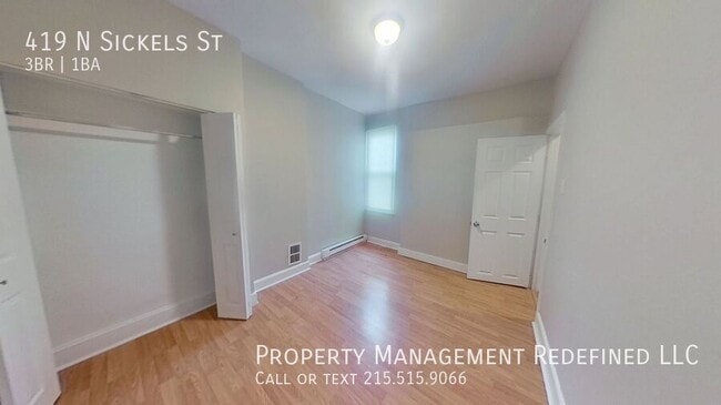 Building Photo - 419 N Sickels St