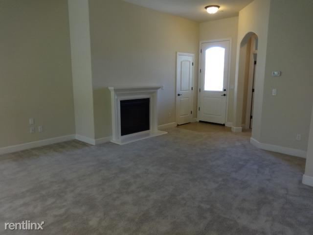 Building Photo - 3 br, 3 bath Townhome - 7234 Orchard Cir