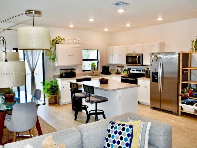 Foto del edificio - 1150 SW 6th Ave