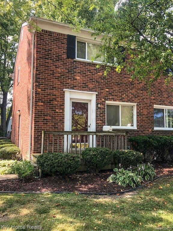 22101 Marter Rd, St. Clair Shores, MI 48080 House Rental in St. Clair