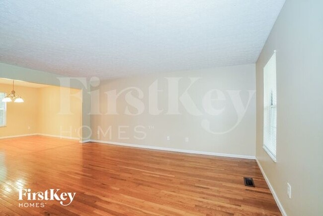 Building Photo - 4261 Timber Valley Dr