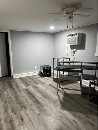 Foto del edificio - 3707 Crestview Pl NW