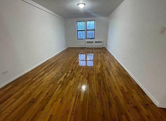 Building Photo - 2 bedroom in BRONX NY 10467