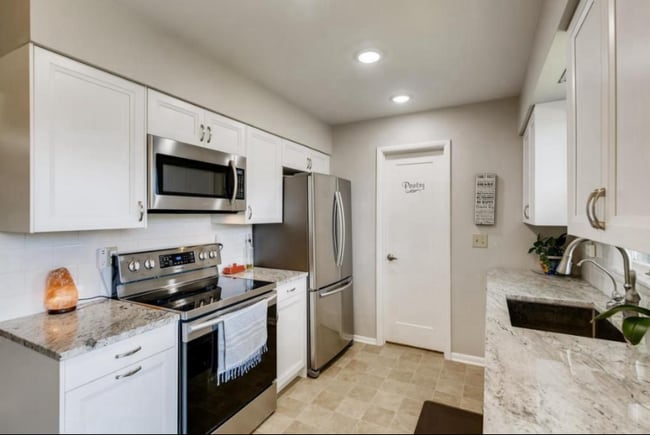 Foto del edificio - 2080 Orchard Ln