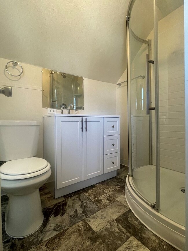 Building Photo - 412kit