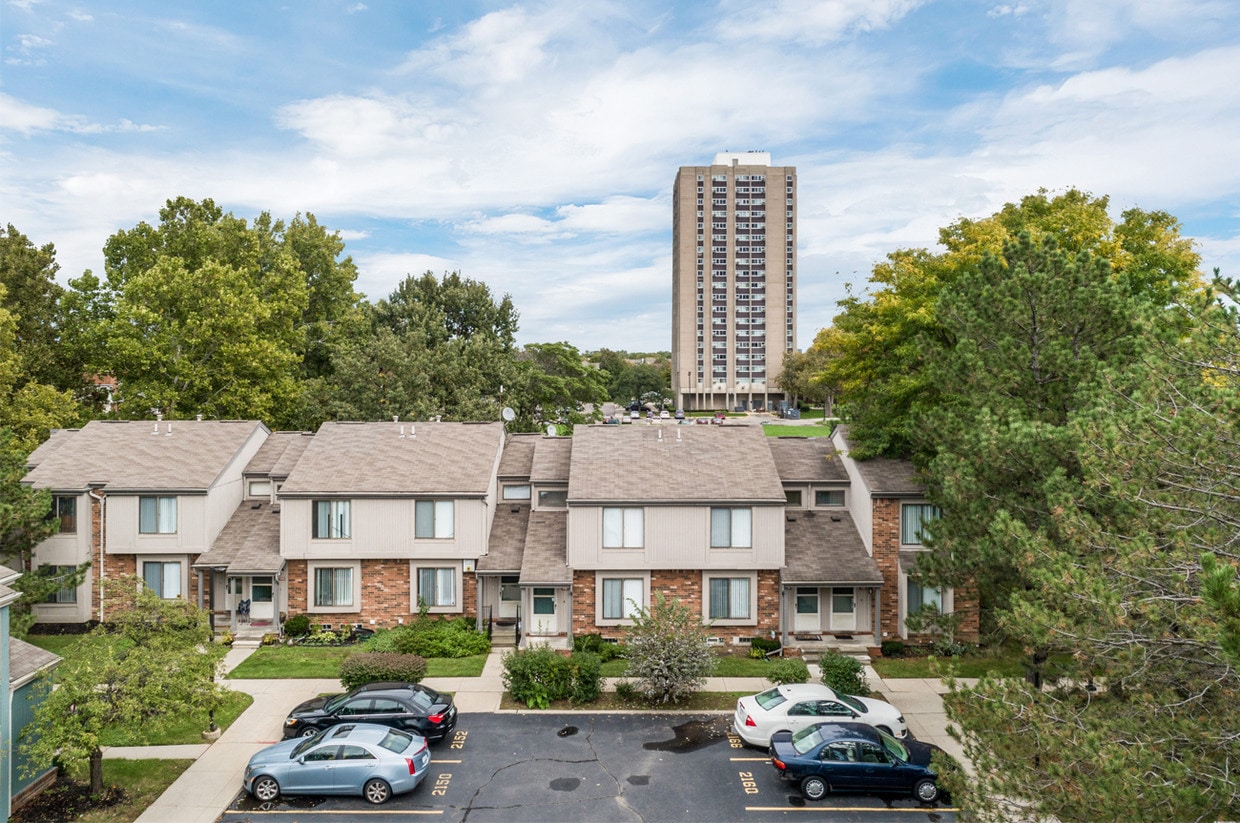 Village of Hyde Park Apartments Detroit, MI