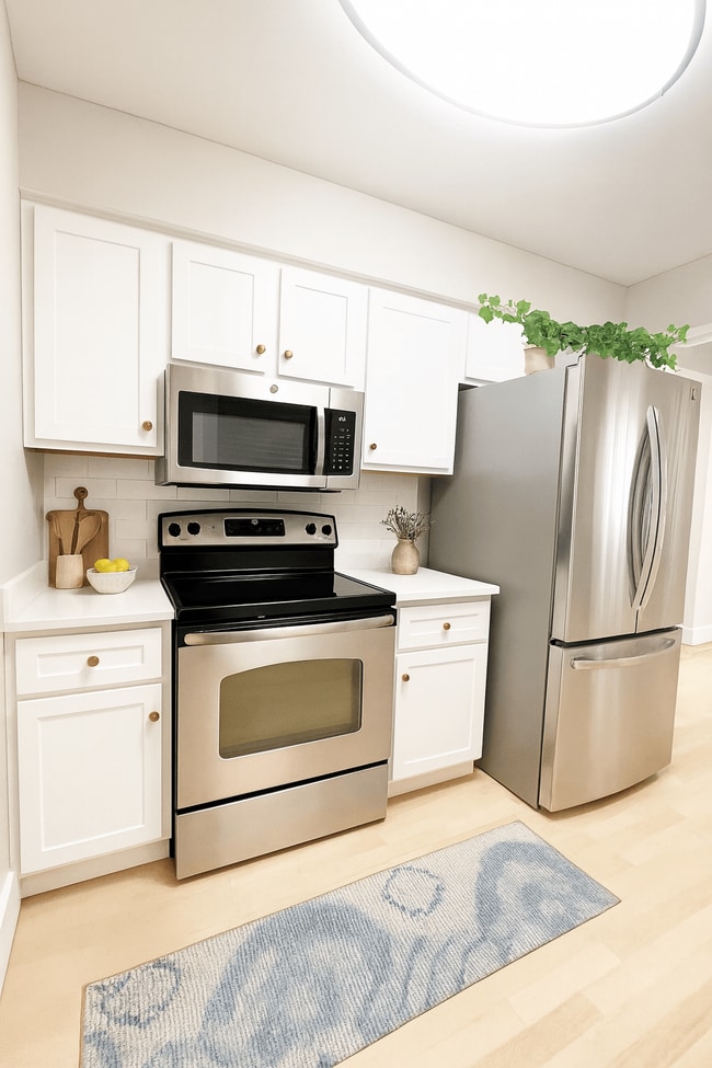 Building Photo - Park Vista Apartments