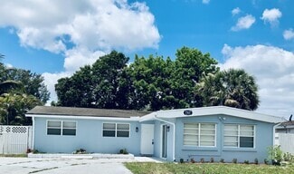 Building Photo - 747 Orchid Dr