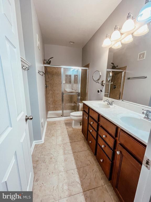 Foto del edificio - 9552 Chancellorsville Ln