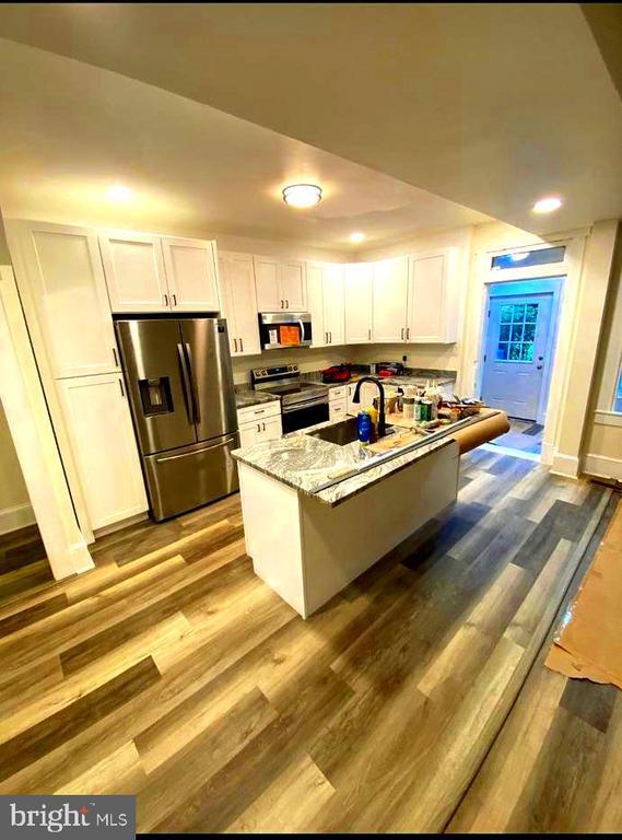 Foto del edificio - 785 Fayette St