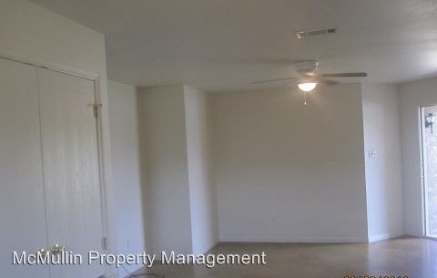 Building Photo - 104 Meggs St