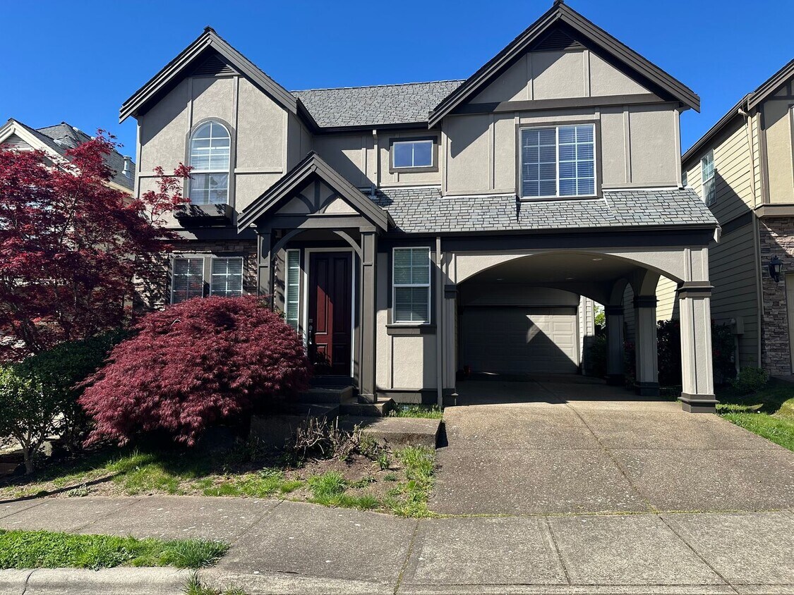 Foto principal - 4 Bedroom Home with Large Bonus Room!