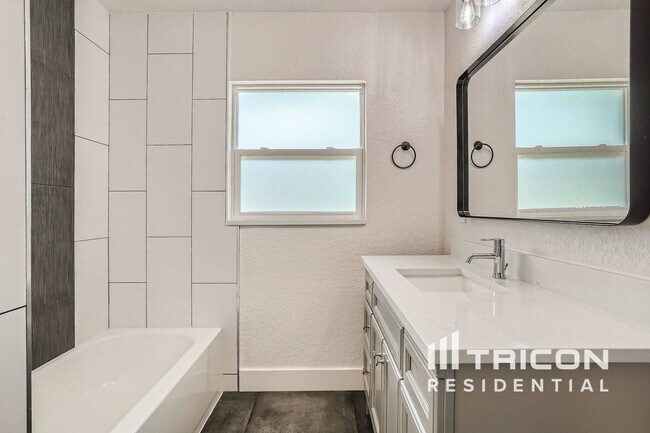 Foto del edificio - 801 Willowbranch Ave