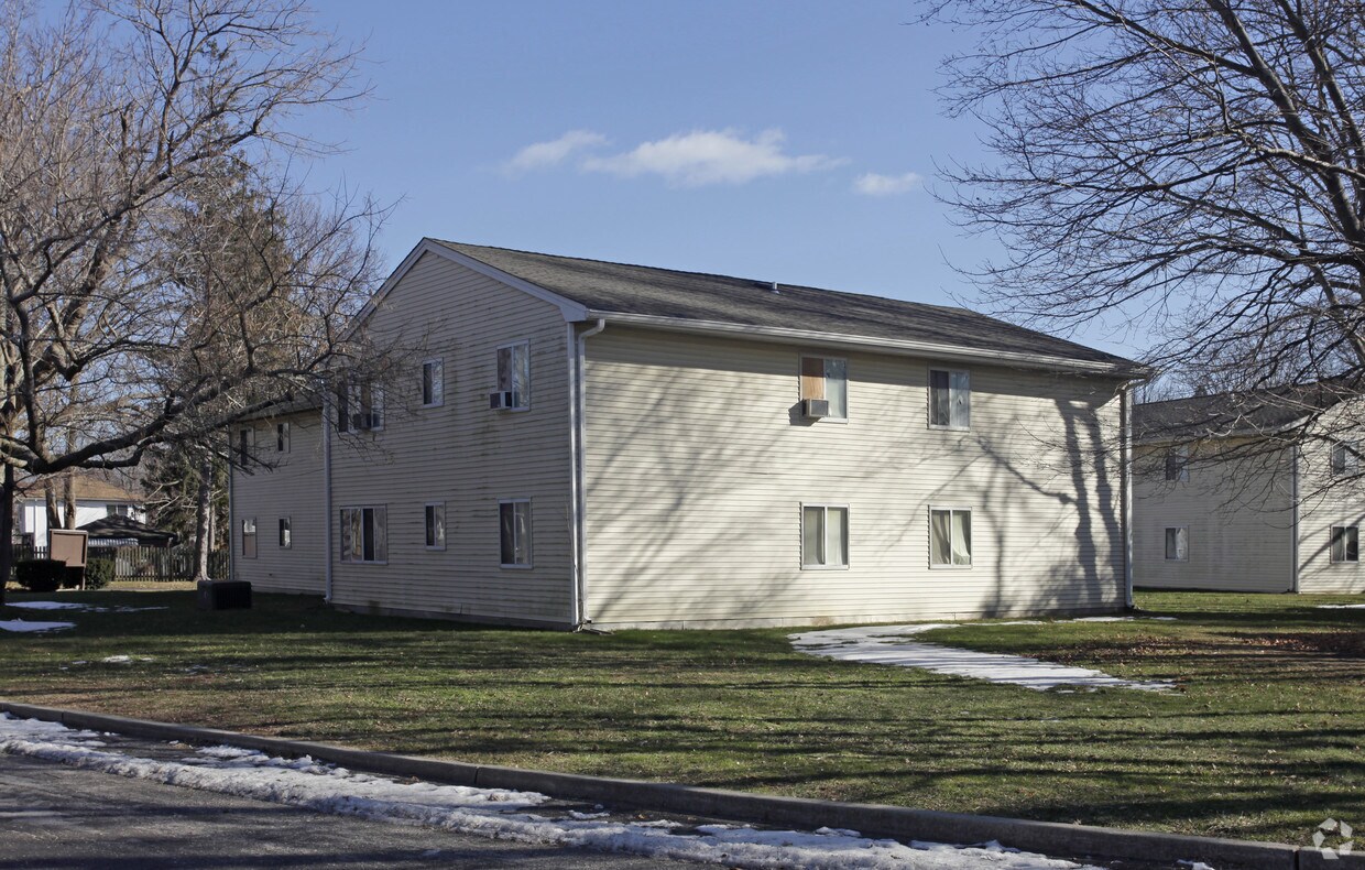 Building Photo - Building 1