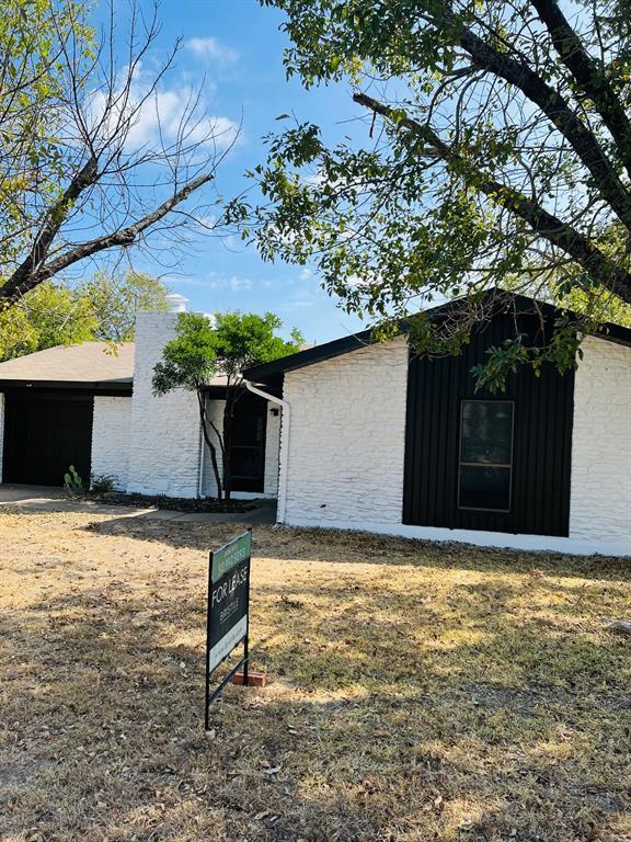 Foto principal - 8607 Colonial Dr