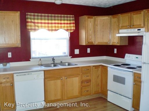 Building Photo - 9808 Bayline Cir