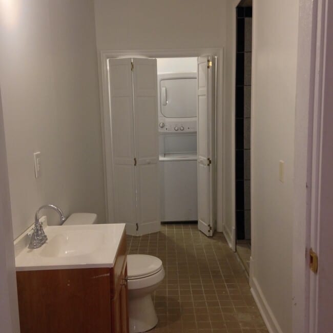 Photo - 1025 Church St Apartment