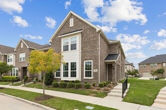 Building Photo - 4893 Ellie Ln