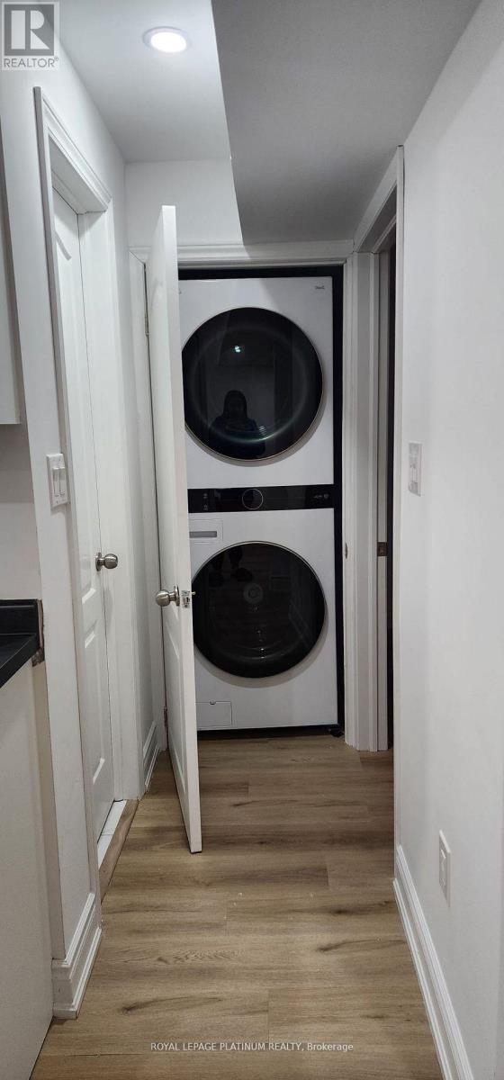 Photo du bâtiment - 617 Windflower Crescent