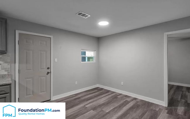 Building Photo - 2435 Alcy Manor Ln