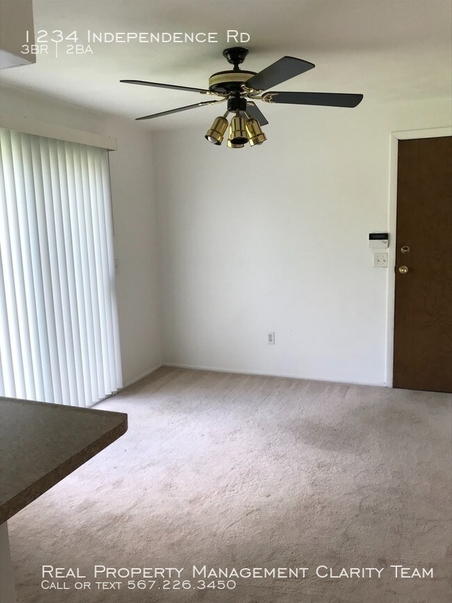 Foto del edificio - 3 Bed/1.5 Bath Inverness Village Home