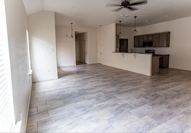 Foto del edificio - 2617 136th St