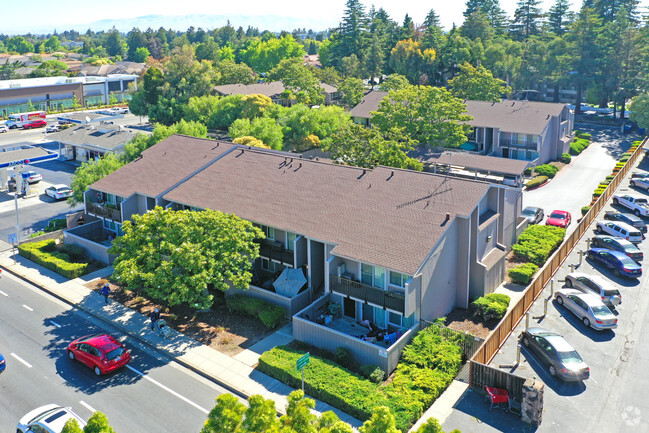 Building Photo - One Ten Remington Apartments