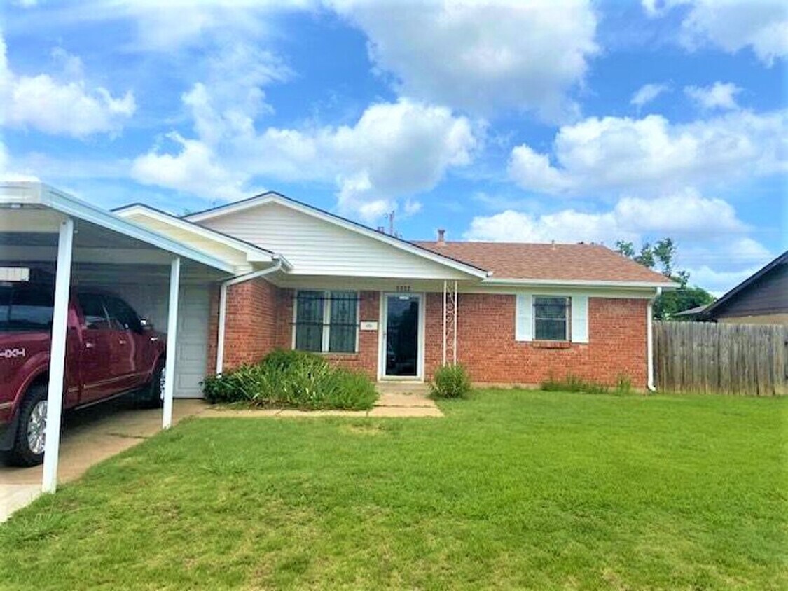 Primary Photo - 5332 Monte Dr