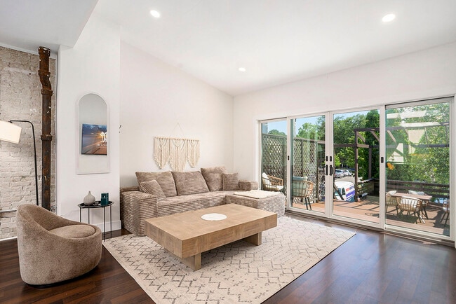 Building Photo - 110 Washington Ave