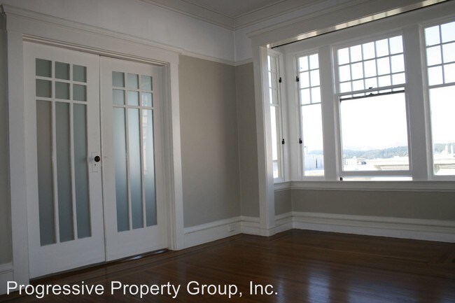 Building Photo - 1 br, 1 bath House - 2261A Fulton Street