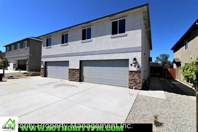 Building Photo - 4 br, 2.5 bath House - 808 Mission De Oro