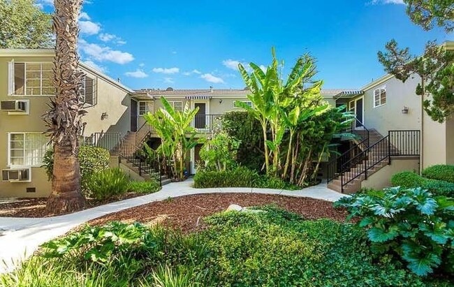 Building Photo - 601 W Foothill Blvd