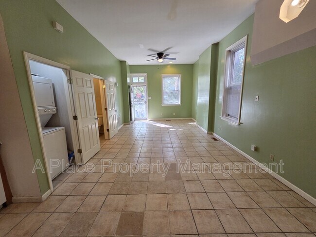 Foto del edificio - 3115 Magnolia Ave