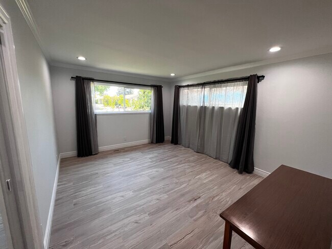 Foto del edificio - 3526 Sanford St