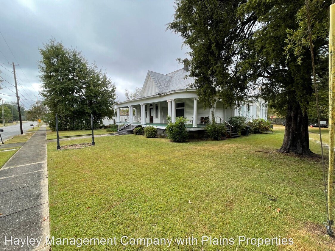 Primary Photo - 7 br, 6.5 bath House - 500 Geneva St
