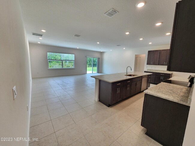 Building Photo - 3256 Crocus Ln