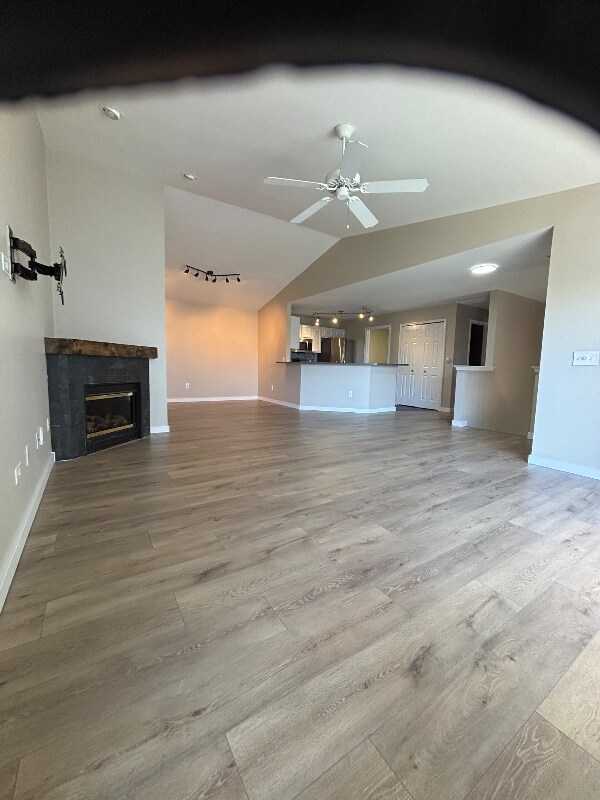 Foto del edificio - 51780 Adler Park Dr W