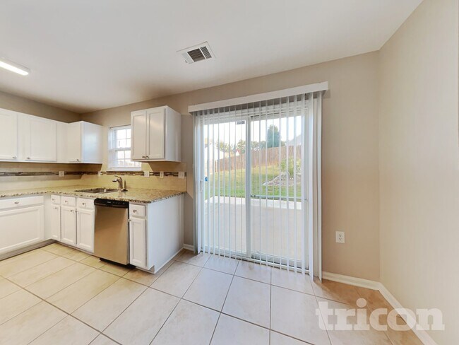 Foto del edificio - 4846 Autumn Oak Dr