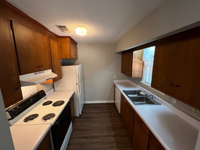 Foto del edificio - 212 Henderson St