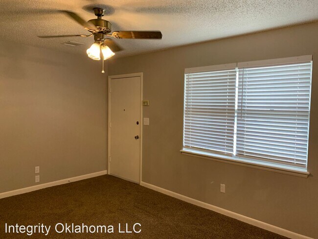 Building Photo - 3 br, 1 bath House - 604 N Dallas Ave