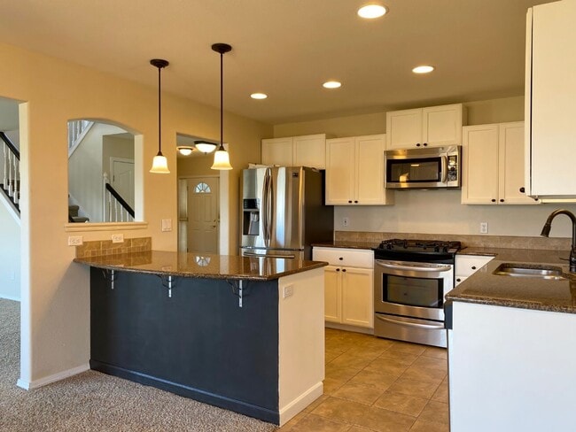 Foto del edificio - Rare Columbia Riverfront Townhome