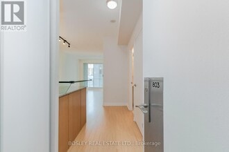 Building Photo - 220 Victoria St