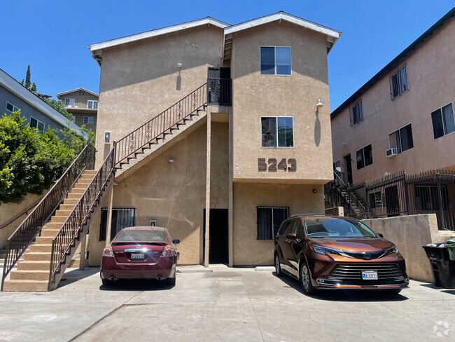 Building Photo - 5231 Huntington Dr N