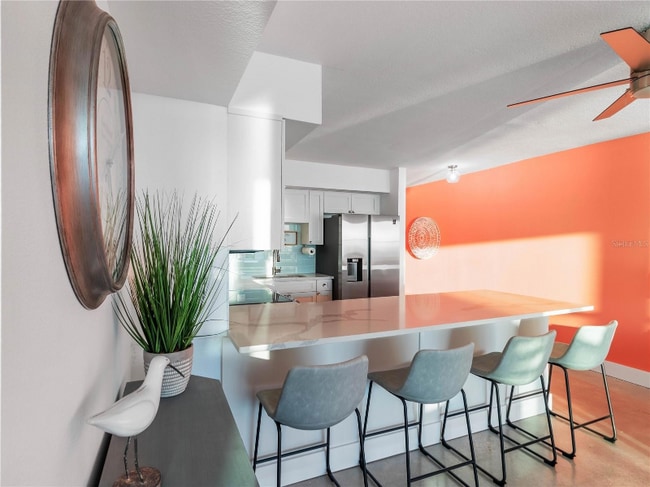 Foto del edificio - 14800 Gulf Blvd