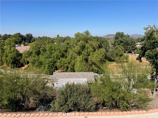 Building Photo - 40427 Carmelita Cir