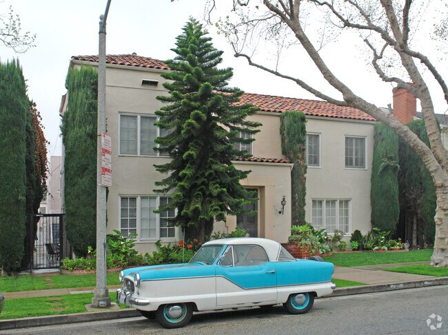 Building Photo - 139 S Bedford Dr