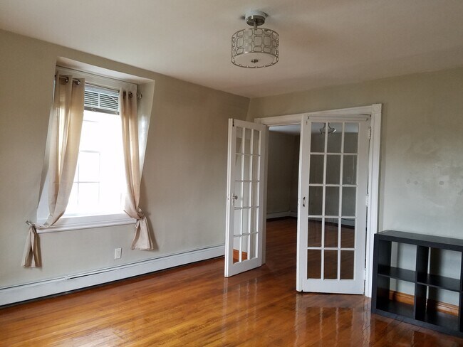 Foto del edificio - 977 Whalley Ave