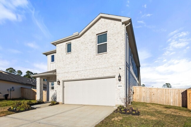 Building Photo - 1906 Texas Live Oak Ct