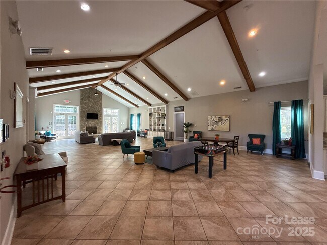 Foto del edificio - 13931 Thompson Rd